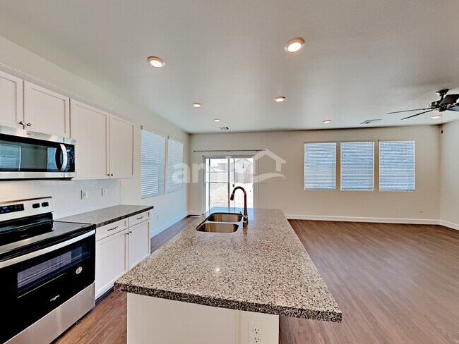 Photo - 1459 Garden Swing Ave