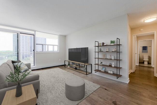 Photo - Glenridge Avenue Apartments