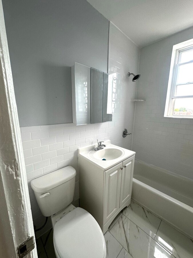 Photo - 912 90th Street Apartments