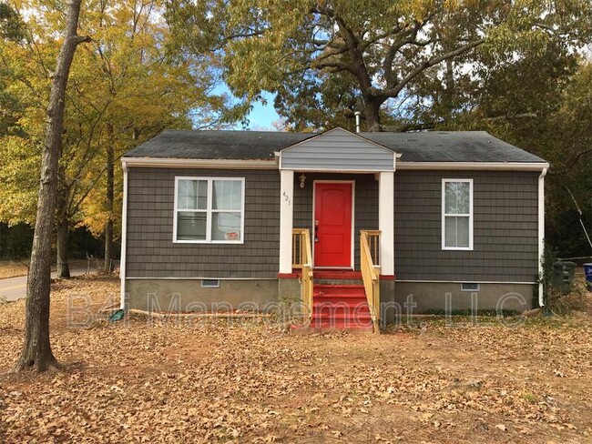 Photo - 421 S 15th St House