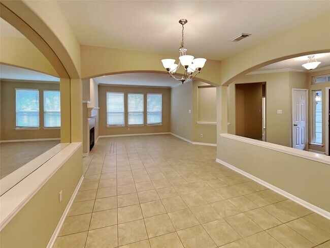 Photo - 10923 Tattershall Ln