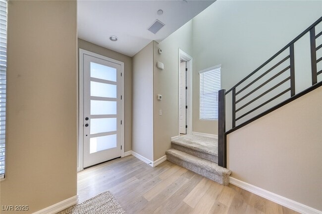 Photo - 148 Kimberlite Dr