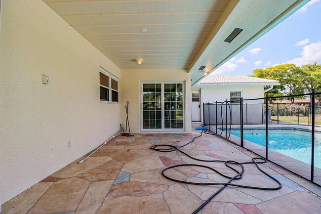 Photo - 1329 NW 84th Dr