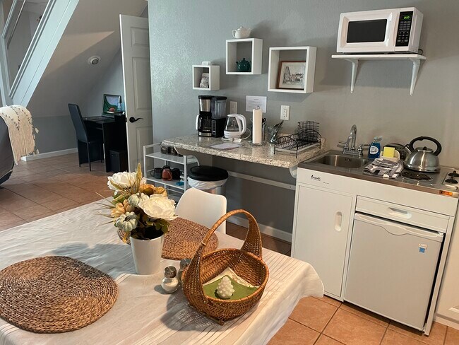 Photo - 857 Reems Creek Rd Unit Downstairs