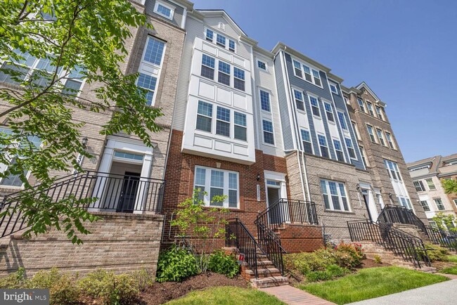 Photo - 23520 Overlook Park Dr Townhome