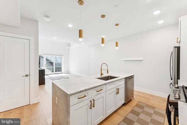 Photo - 1705 Trinidad Ave NE Unit 2