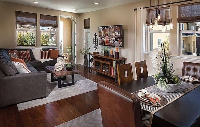 Photo - SAN JOSE - Tri-Level Spacious 4-Bedroom To...