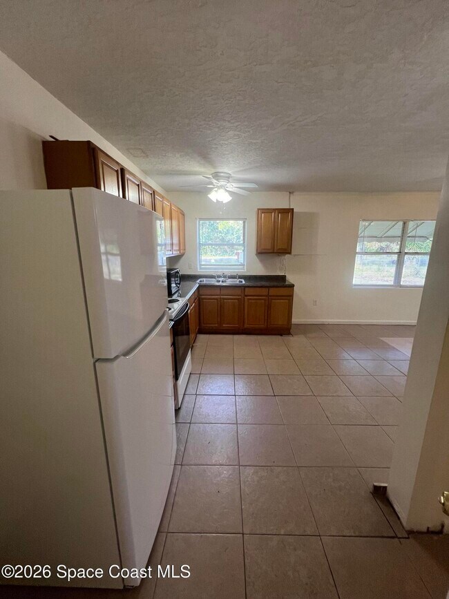 Photo - 358 Palm Ave