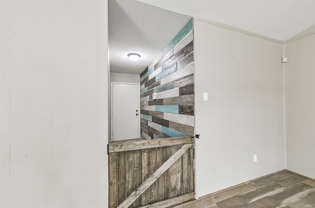 Photo - 5347 Lincoln Green Dr