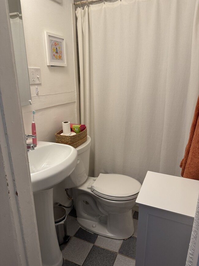 36 S Russell St Unit 3