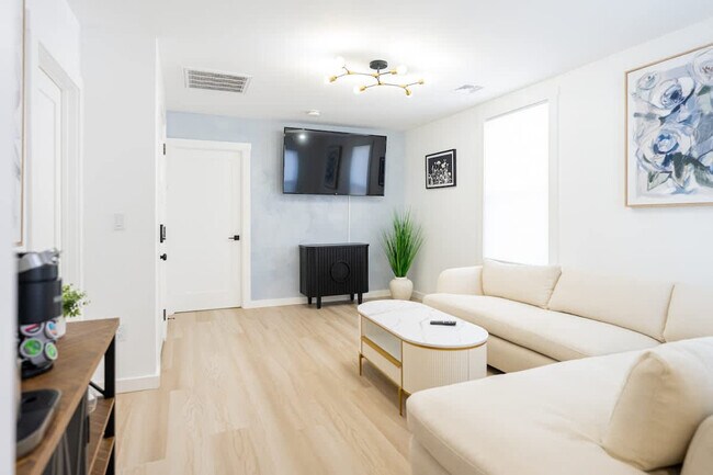 Photo - 42 White St Pl Unit ID1271284P