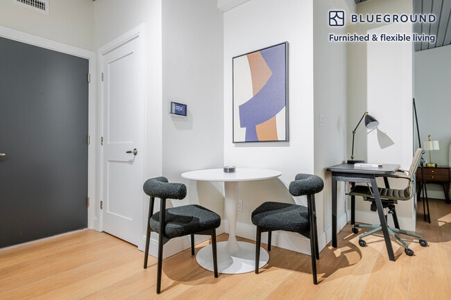 Photo - 44 Bromfield St Unit SI FL5-ID1303