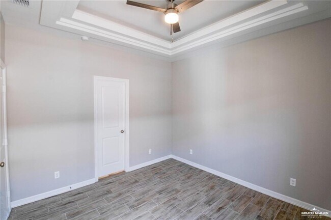 Photo - 8 W Sunset Valley St