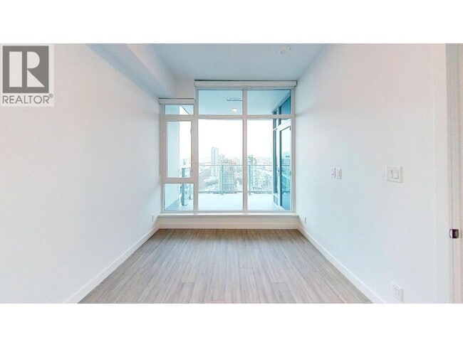 Photo - 2311 Beta Ave