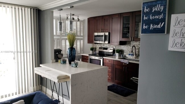 Photo - 2 br, 2 bath Condo - 18031 Biscayne Blvd A... Unit Apt 1001