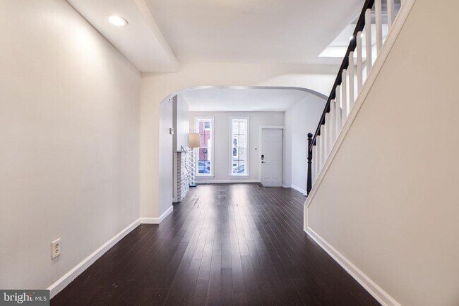 Photo - 1165 Cleveland St