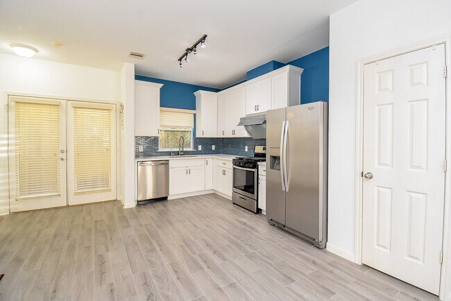 Photo - 2202 Naomi St Unidad 3
