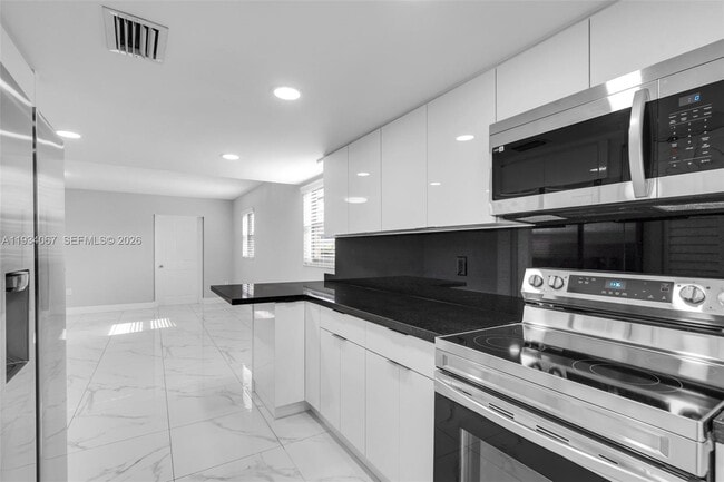 Photo - 5061 W 12th Ln