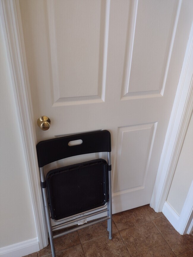 Photo - 222 Briar Hill Rd Unit B