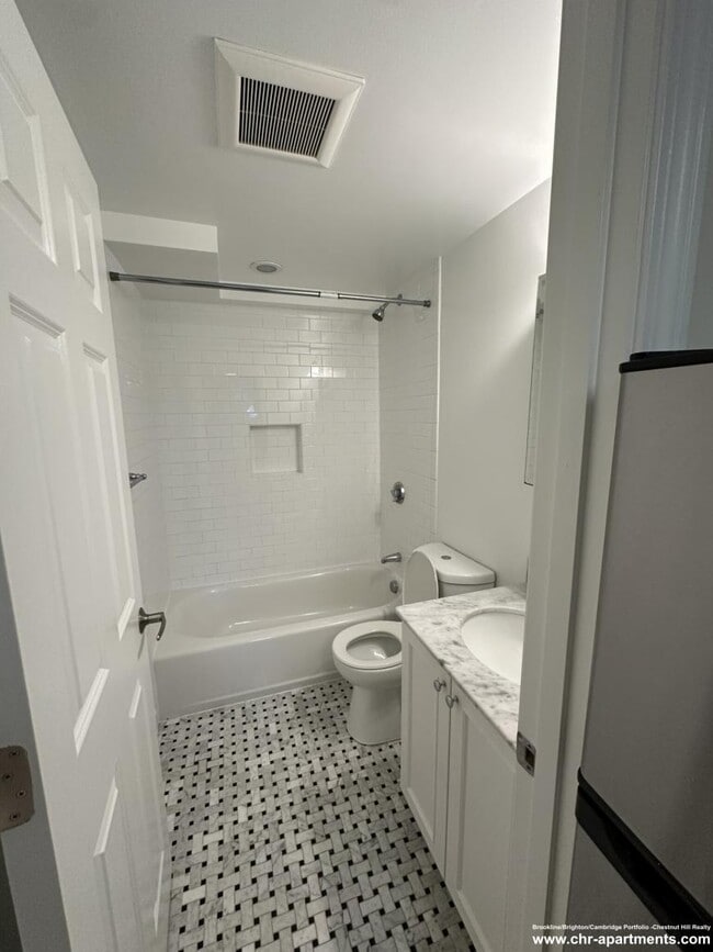 Photo - bedroom in Cambridge MA 02138