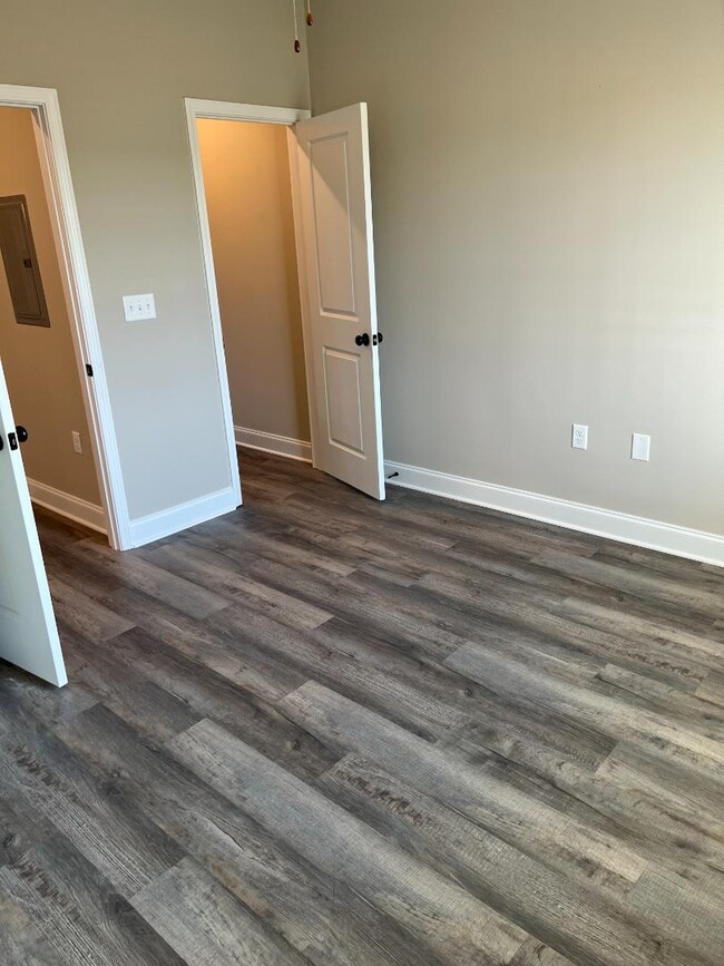 Photo - Hillview Commons