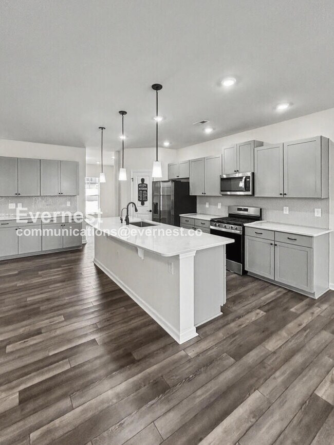 Photo - 2145 Bethpage Dr