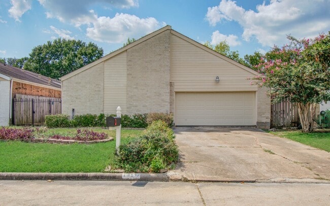 Photo - 13147 Hollowcreek Park Dr