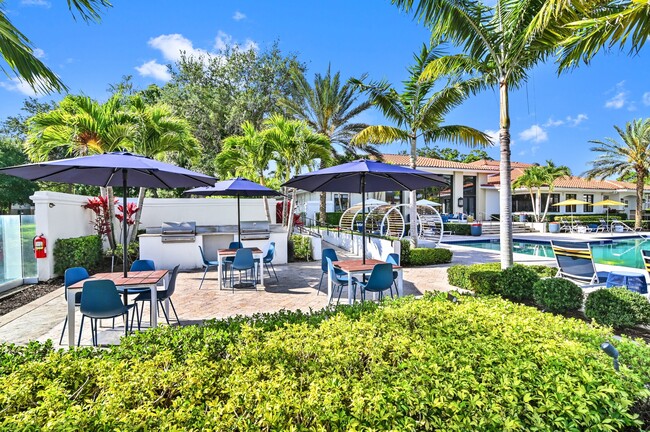 Arbor Oaks Apartments & Townhomes