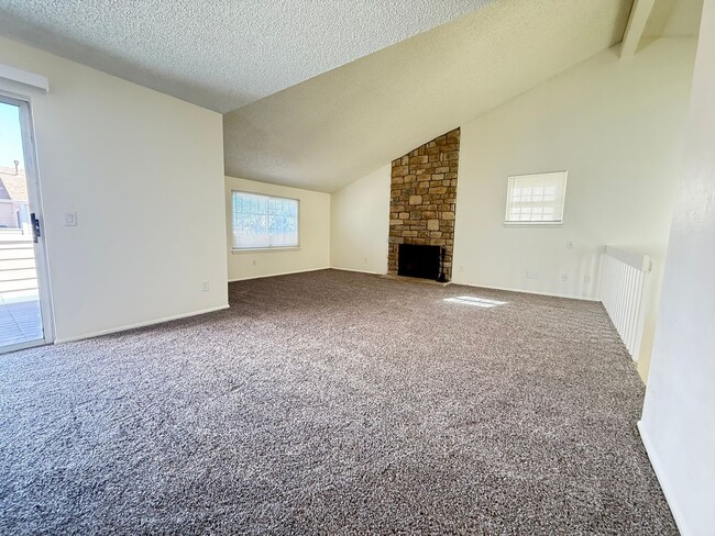 8460 Everett Way