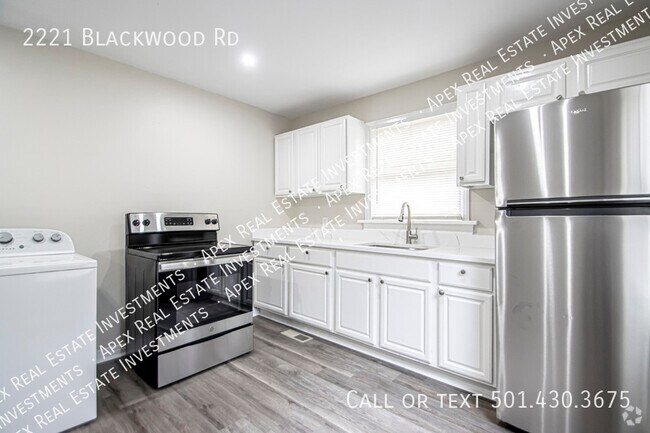Building Photo - 2221 Blackwood Rd Rental