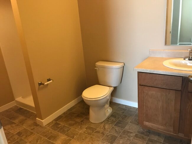 Pointe Apartments