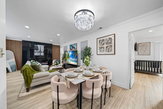 Photo - 606 S Sunshine Ave Unit ID1465022P