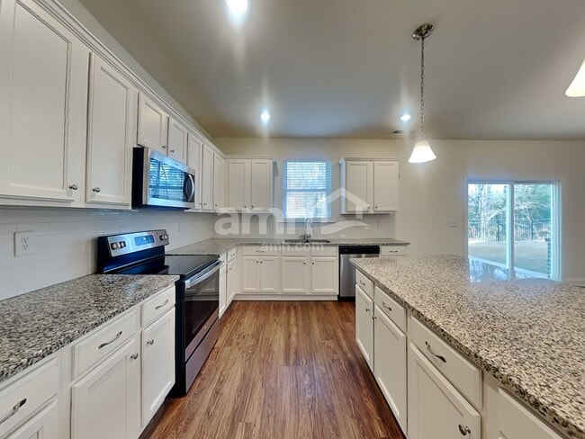 Photo - 1370 Ashlyn Ct