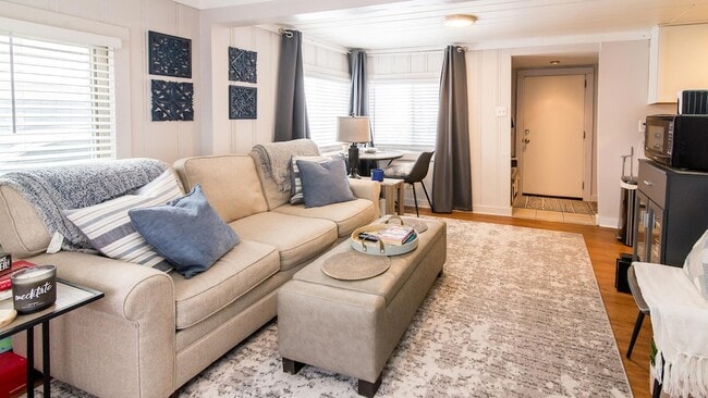 Photo - 11291 E Shore Dr