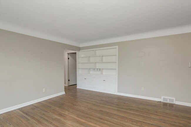 Photo - 22826 Frederick Ave