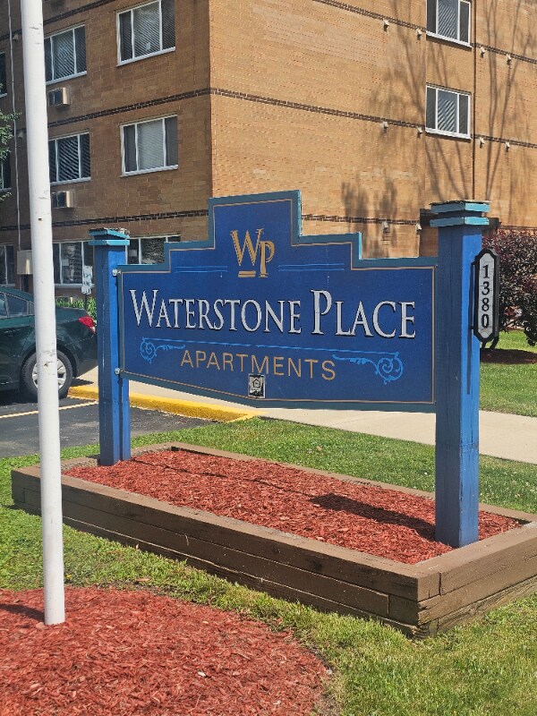 Photo - 1380 Arbor Ave SE Apartamento Unidad 2 Bedroom