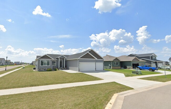 5 Bed 3 Bath Single Family Home - 5 Bed 3 Bath Single Family Home