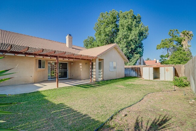 Photo - 4005 Asino Ave
