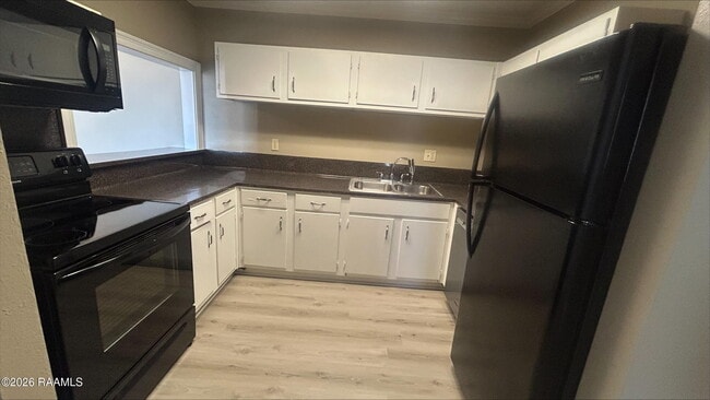 Photo - 3101 Highland Rd Unit Apt 322