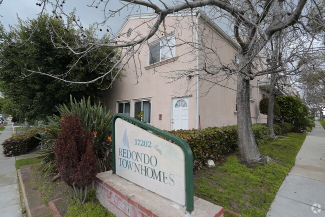 Photo - Redondo Townhomes