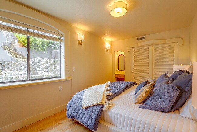 404 Torres St Unit SI ID1620670P