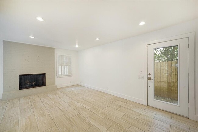 Photo - 2404 McCall Rd