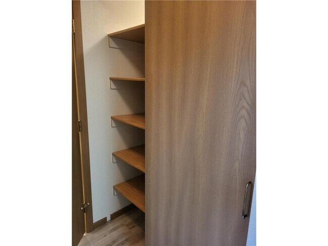 Photo - 609 Main St S Unidad 6