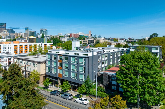 Photo - Sorento Flats