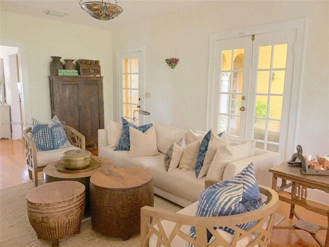 Photo - 1306 Madrid St