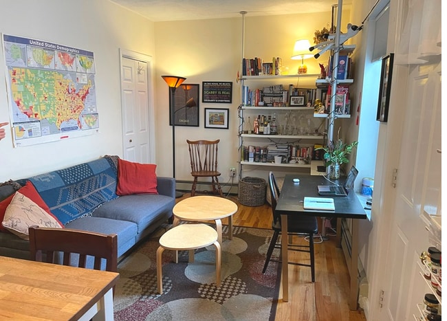 Photo - 118 Berkshire St Unidad 7