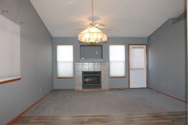 Photo - 5375 Butterfield Dr