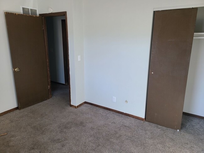 1916 W 75th Pl Unit 1916