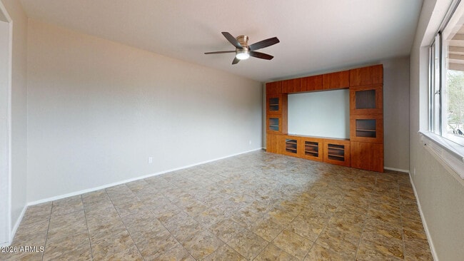 Photo - 1330 W 13th St