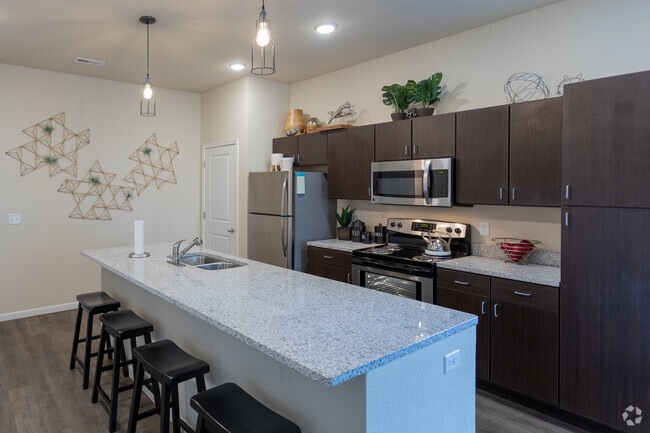 4BR, 4.5BA - 1,200SF